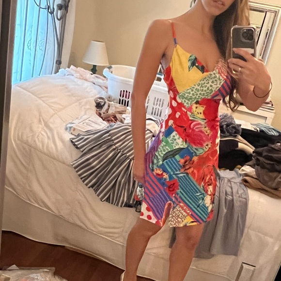 Colorful bright silky patterned mini dress - Picture 1 of 8